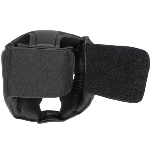 ochraniacz na głowę podczas sparingów w boksie